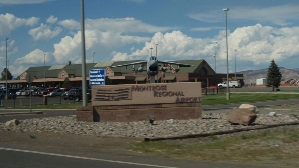 Montrose Regional Airport