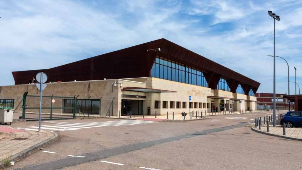 Salamanca Airport