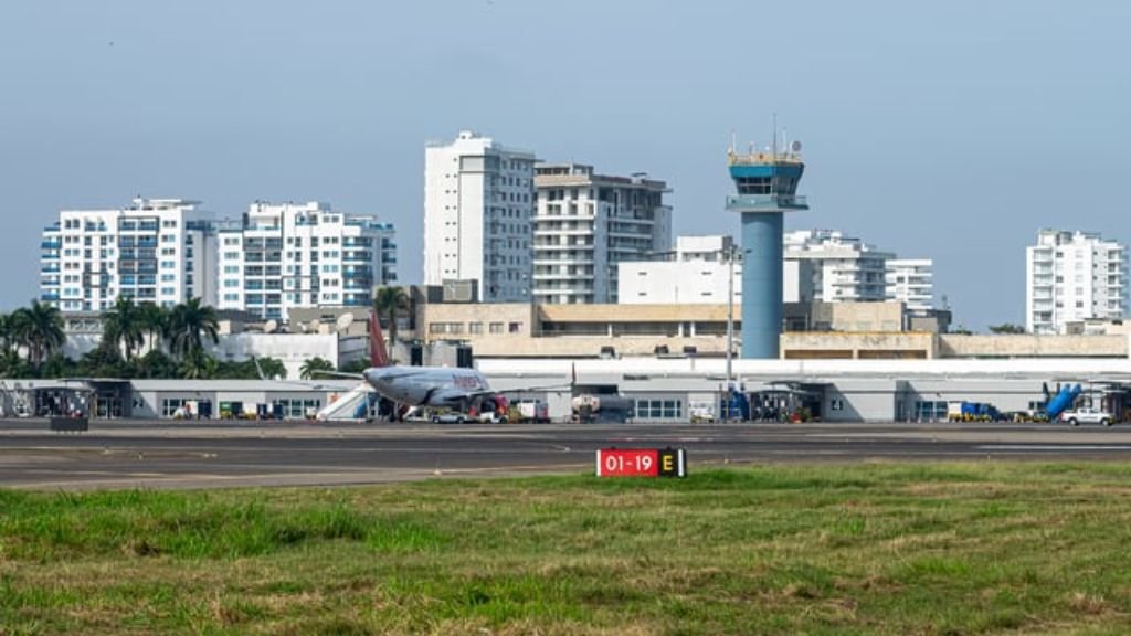 Rafael Núñez International Airport